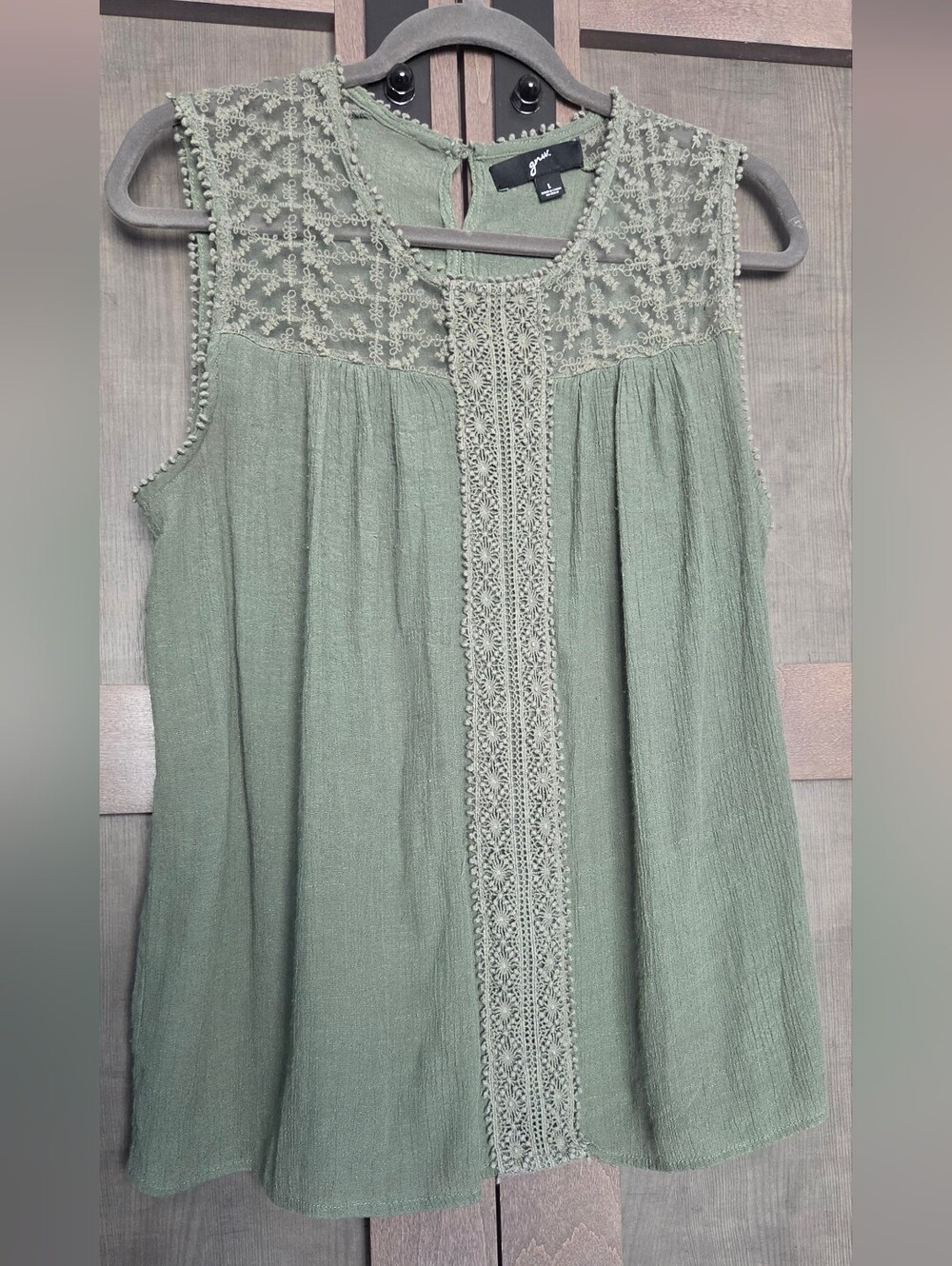 Grane Olive Green Sleeveless Bohi Crochet-Yoke Tank Top Large